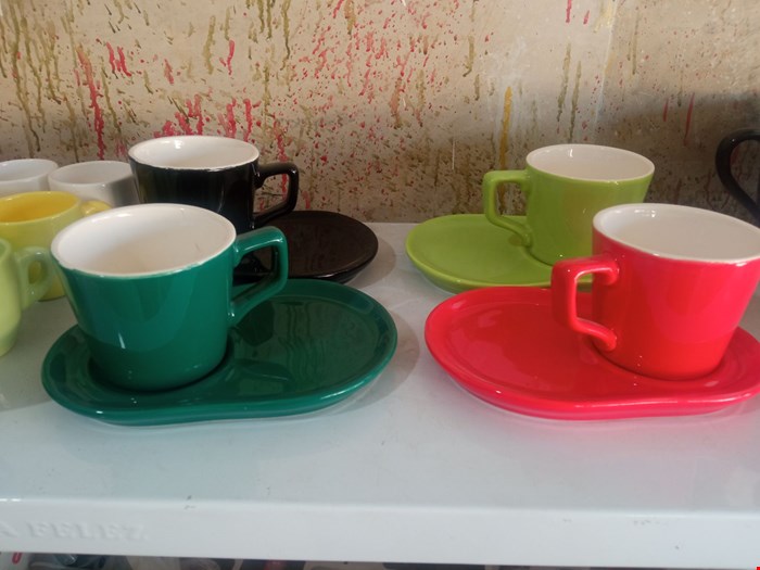 ماگ زیره  دار ( ارسال  رنگ رندوم )